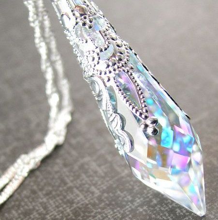 Special Crystal Necklace