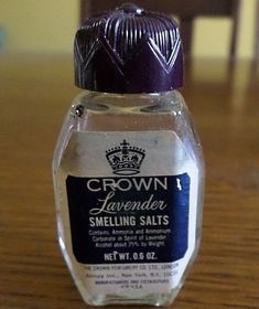 Crown Smelling Salt